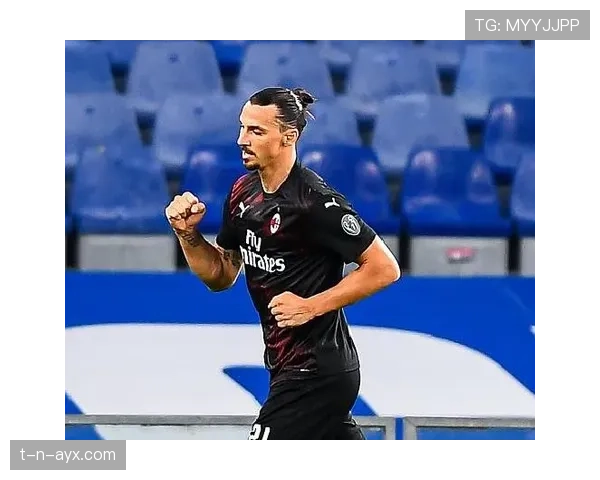 伊布职业生涯高光时刻回顾：不屈传奇铸就巅峰荣耀