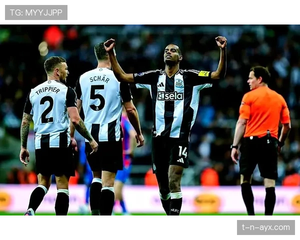 纽卡斯尔定位球战术成效显著,近期表现稳健引关注 纽卡斯尔定位球战术成效显著,近期表现稳健引关注