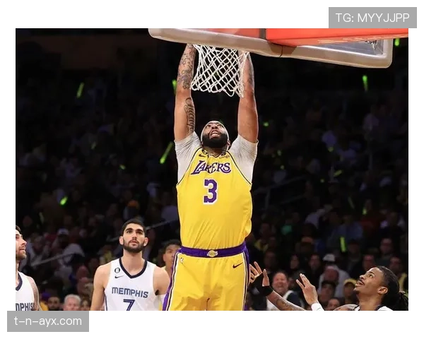 鲁本·迪亚斯状态回暖，攻防一体尽显全能后卫本色